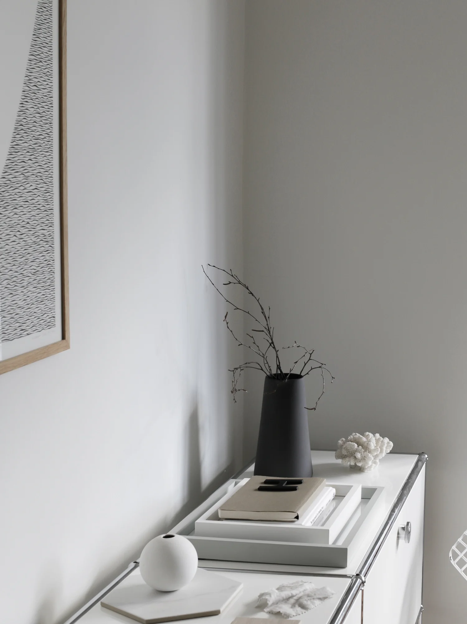 USM Haller cabinet | Design Hunter