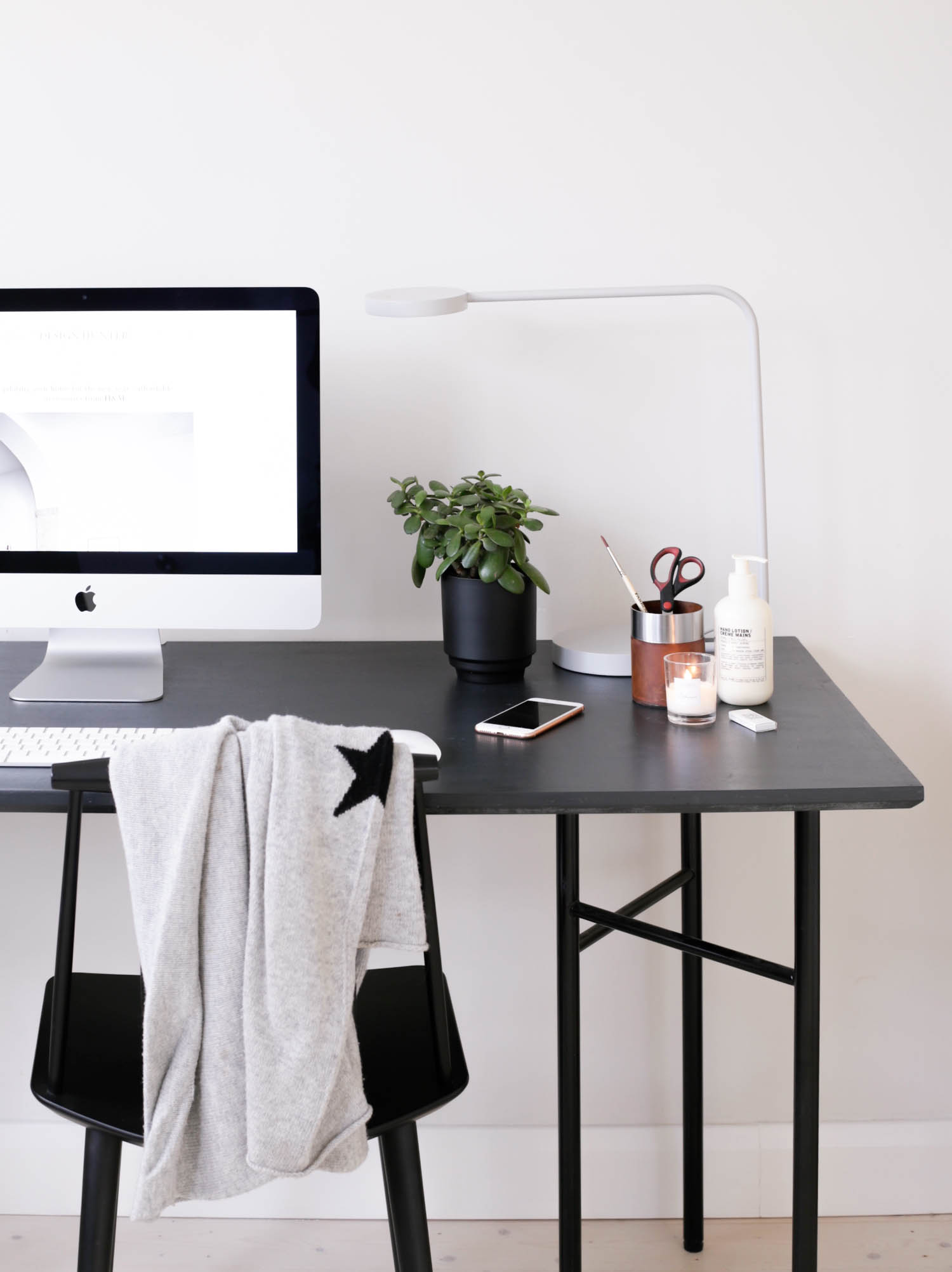 Minimalist home office