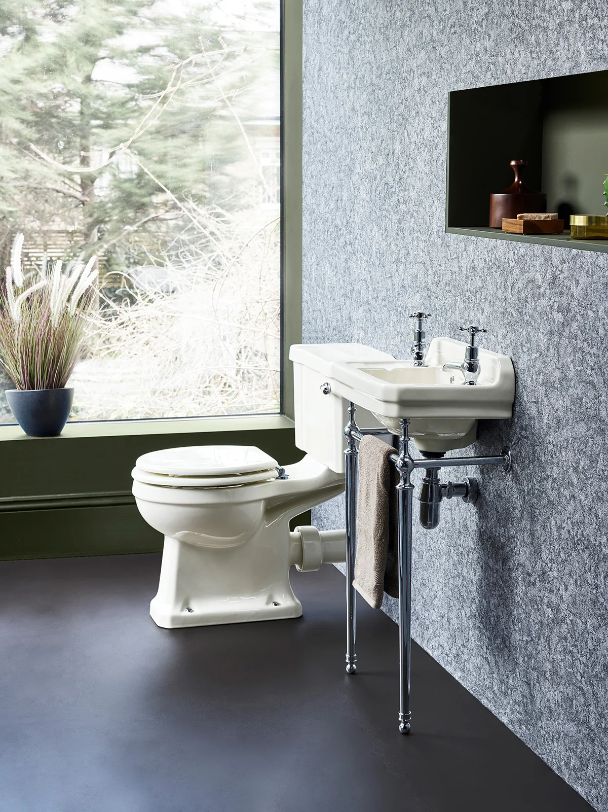 Medici_Cloakroom - Burlington Bathrooms 1200px.jpg