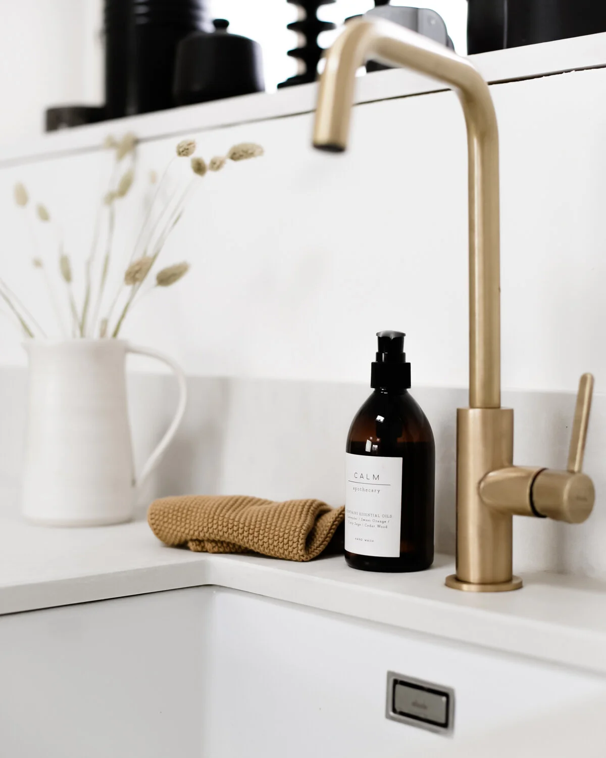 M&S Calm Apothecary handwash-Design Hunter.jpg
