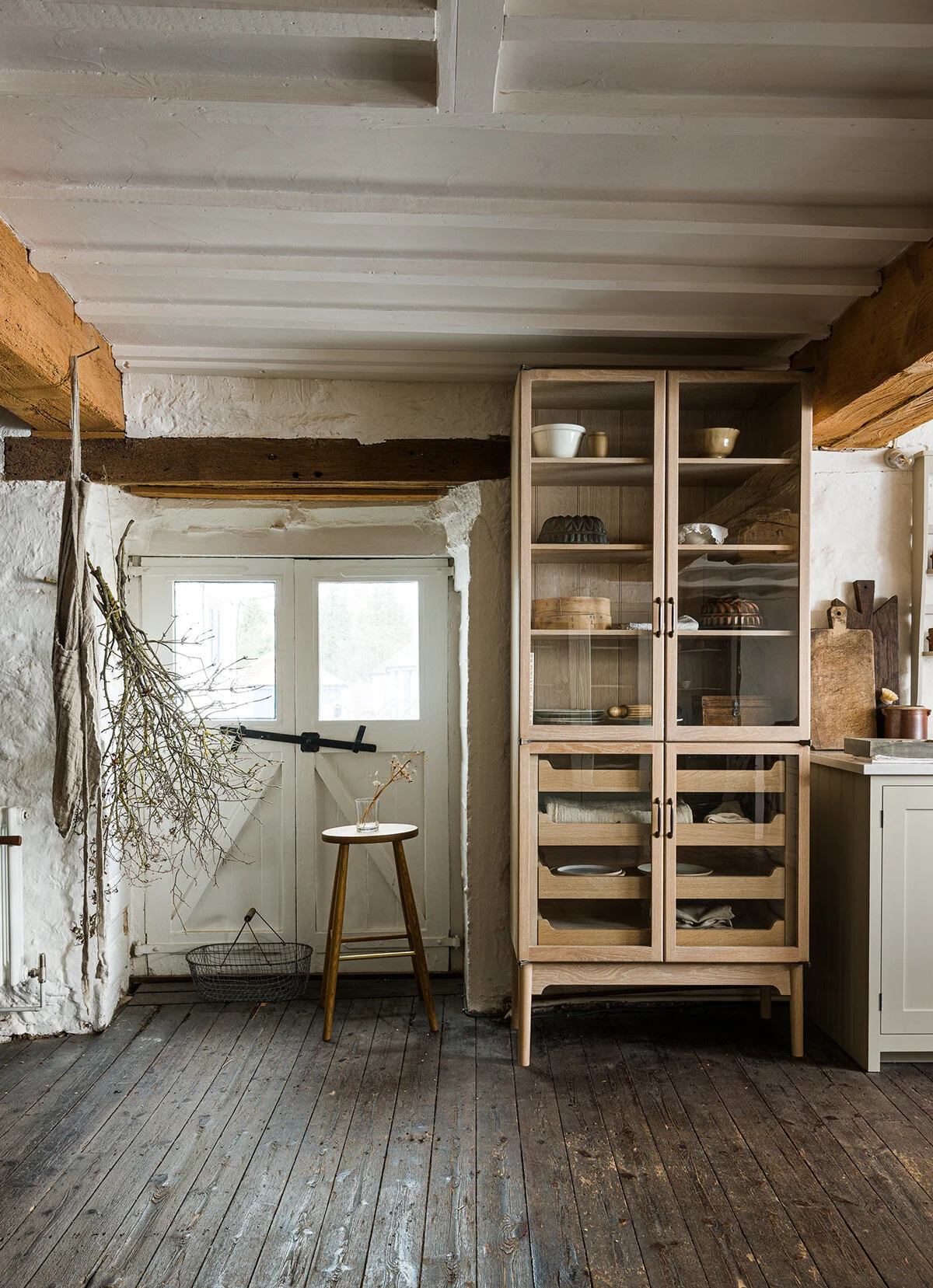 The Haberdasher's Pantry by deVOL-Sheer Stocking White_3.jpg