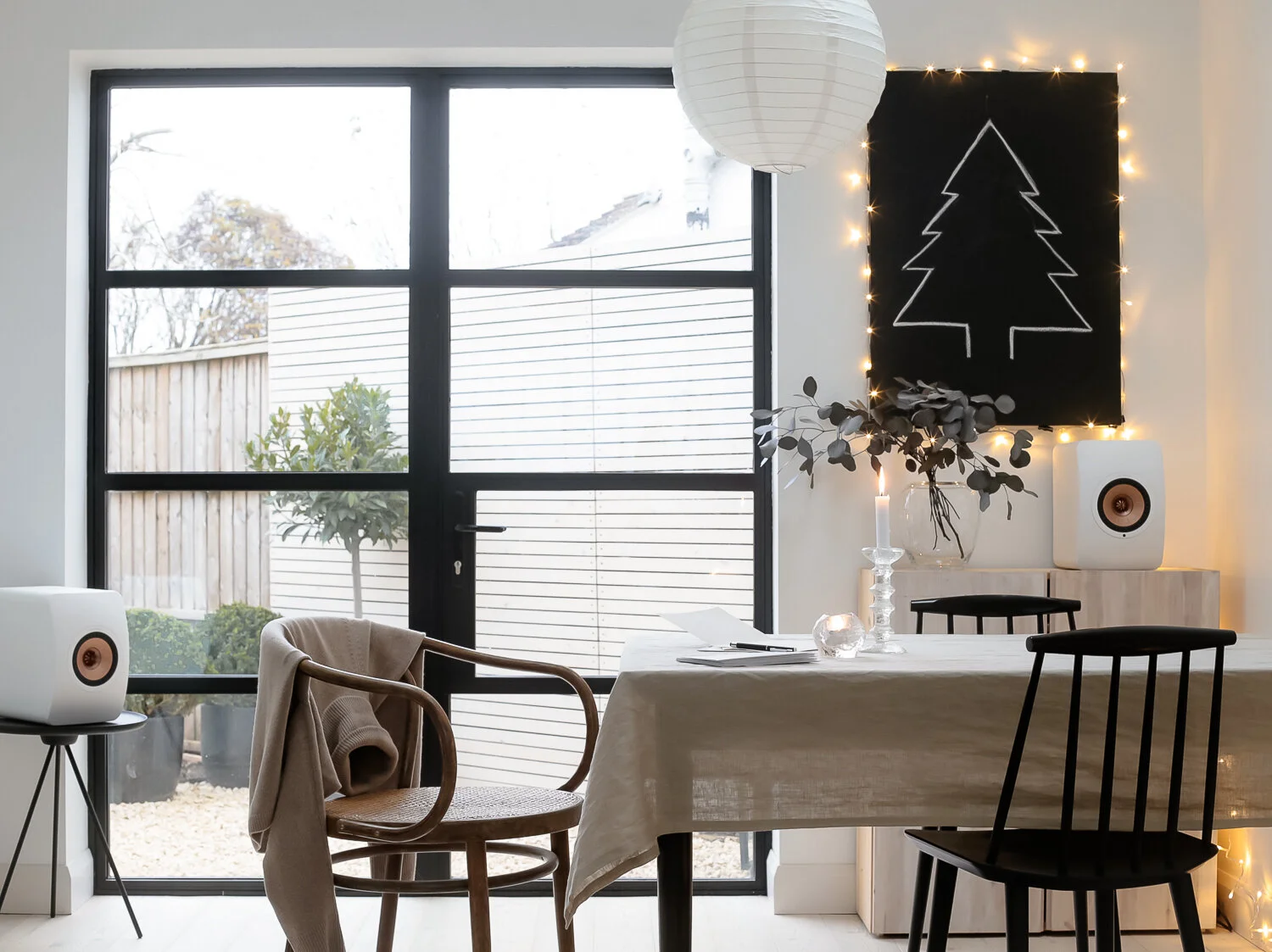 KEF LS50 Wireless II speakers-.jpg