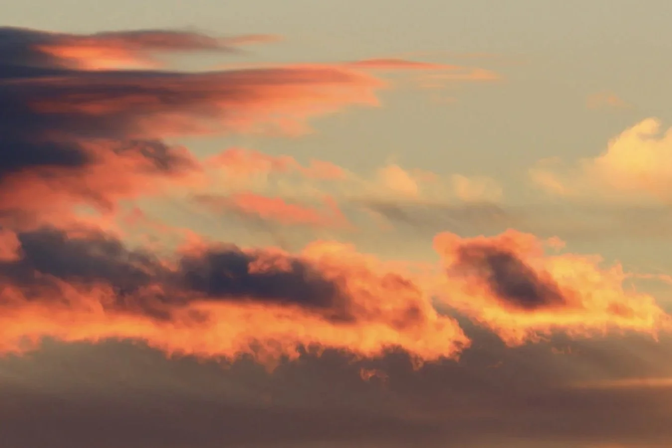 sourceadage_hp_header_aetai-sky.jpg