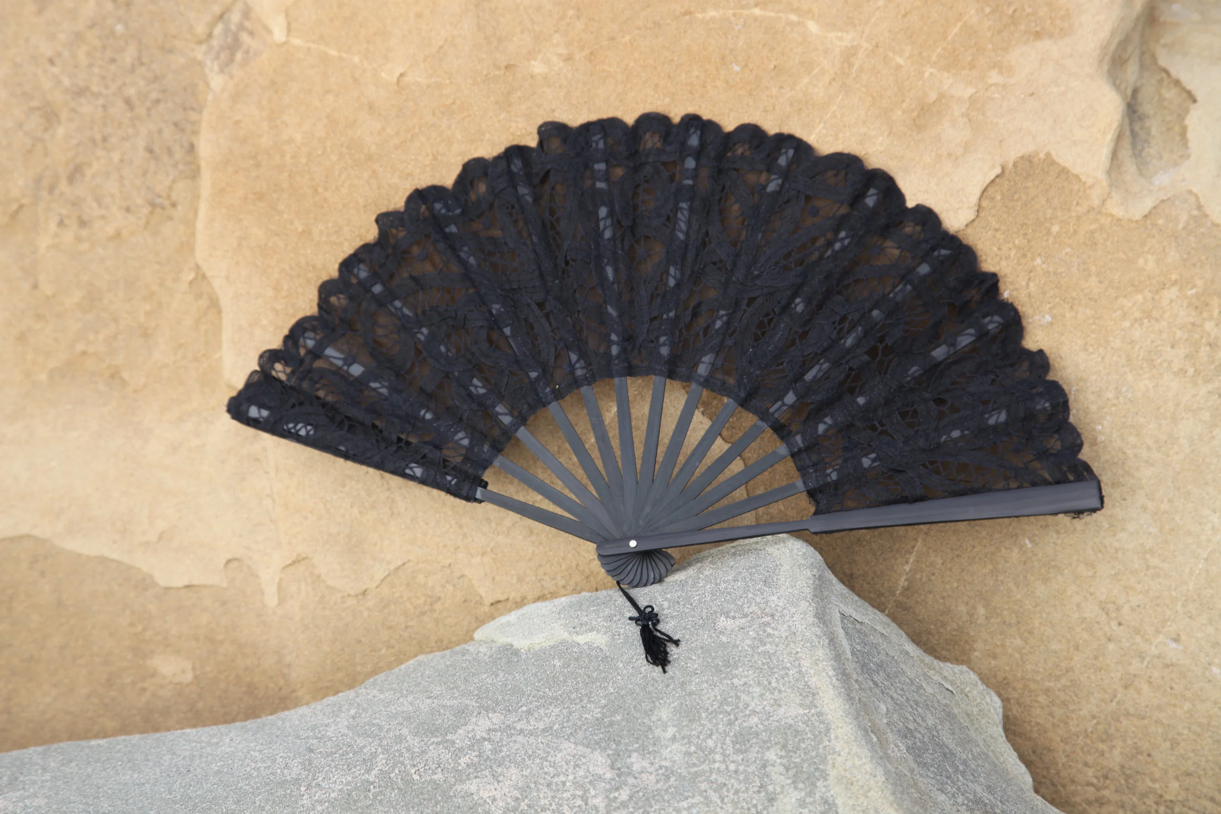 Battenberg Lace Fan - Black