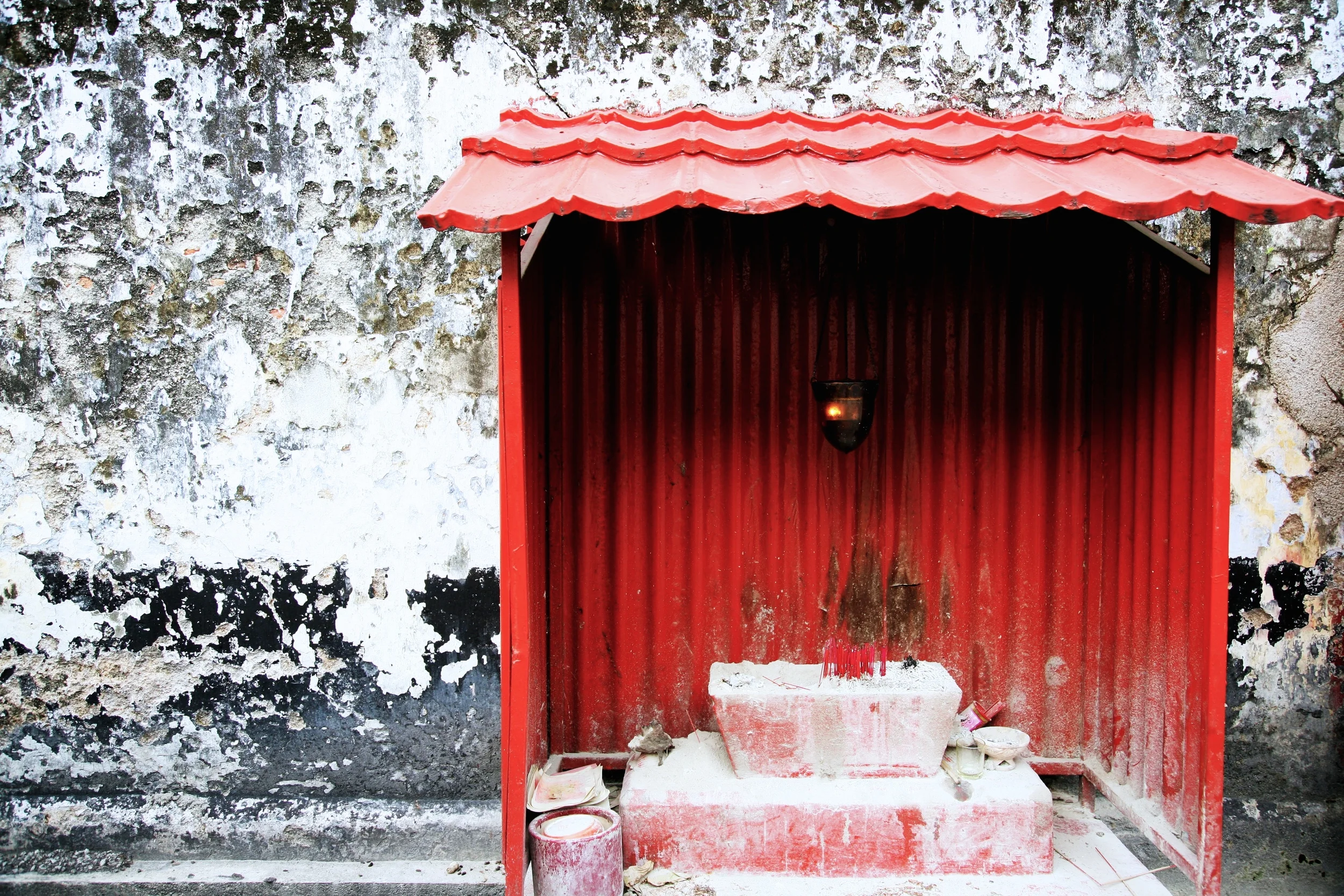  Street shrine, Penang 
