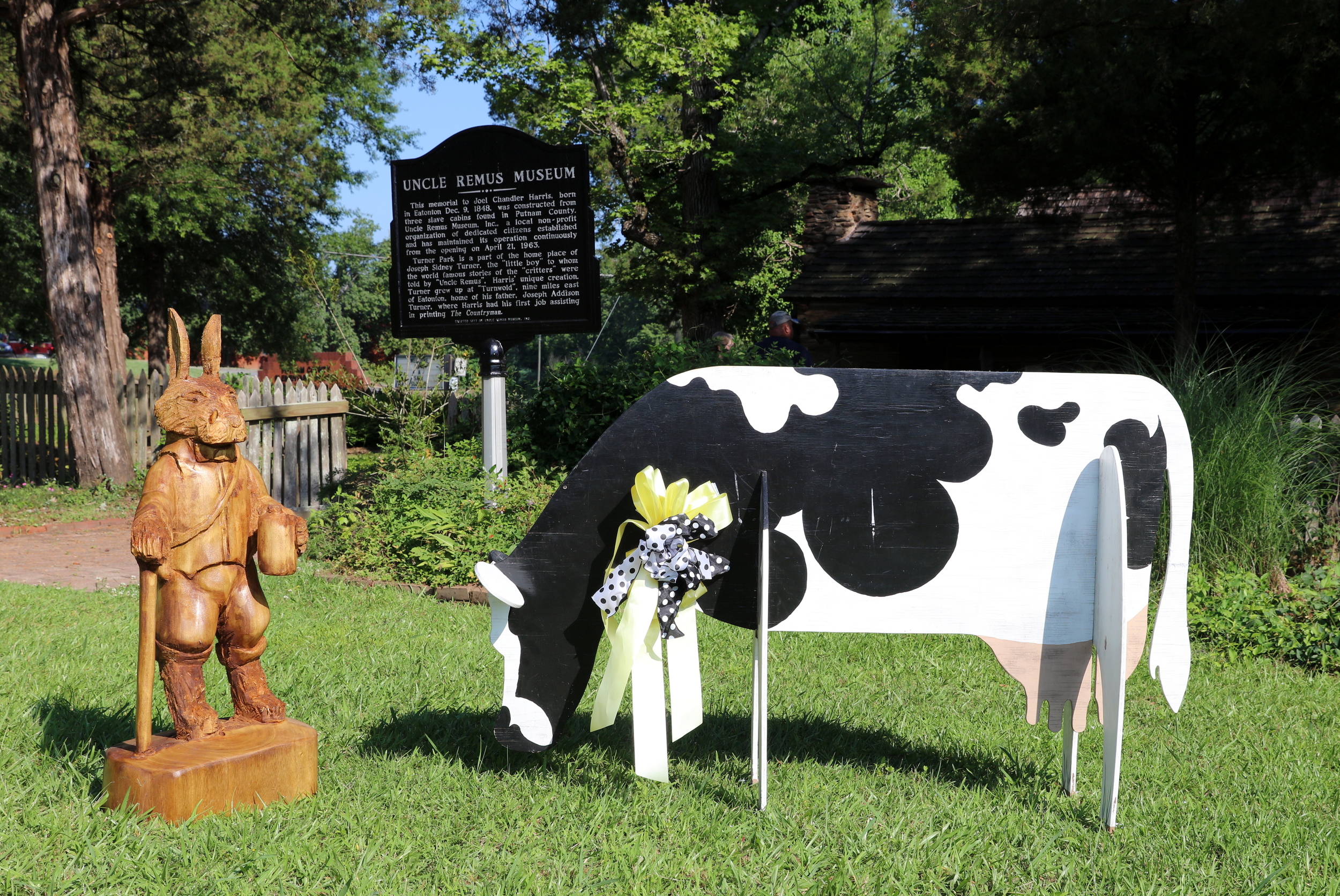 Brer Rabbit and Sis Cow celebrate the Dairy Festival and thank the Pilot Club!
