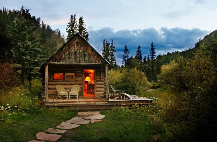 Dunton-Hot-Springs-Dolores-Cabin-ext