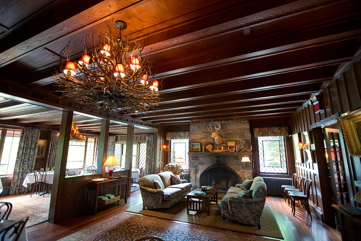 Deer Mountain Inn in Tannersville