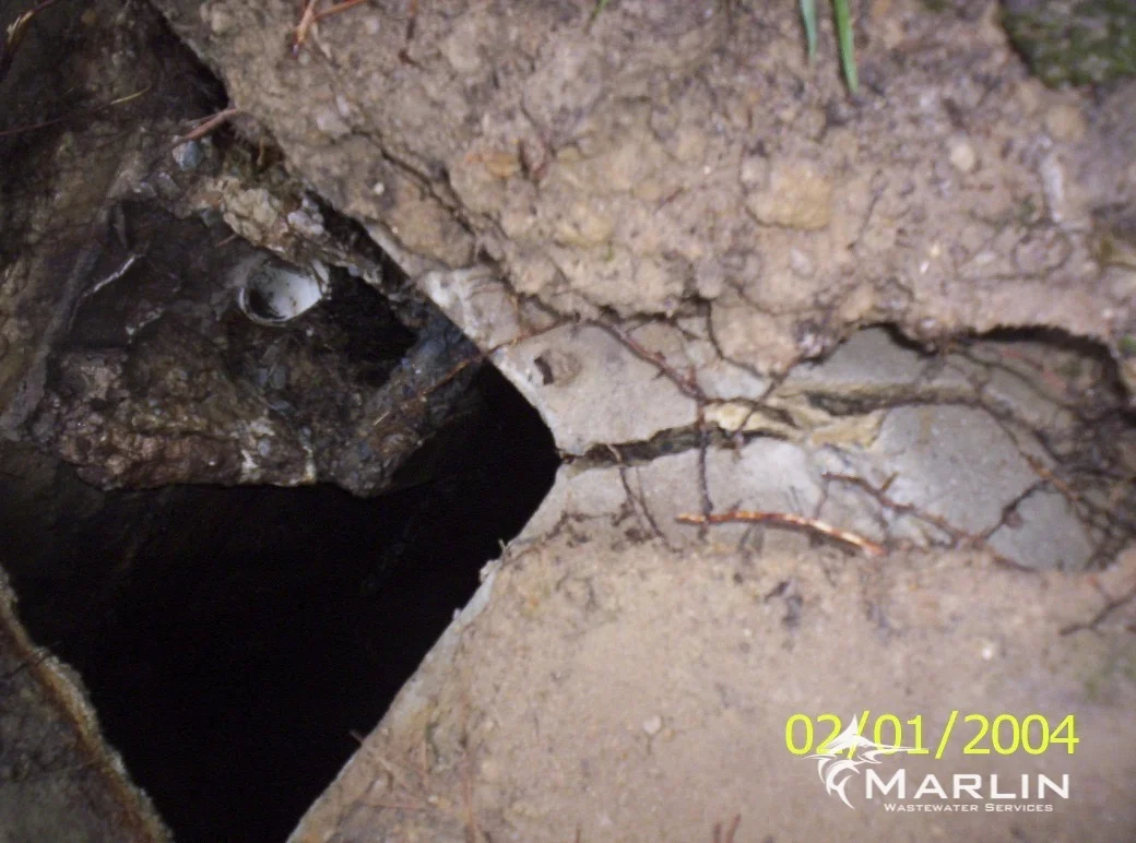 Marlin Cracked Septic Tanks21.jpg