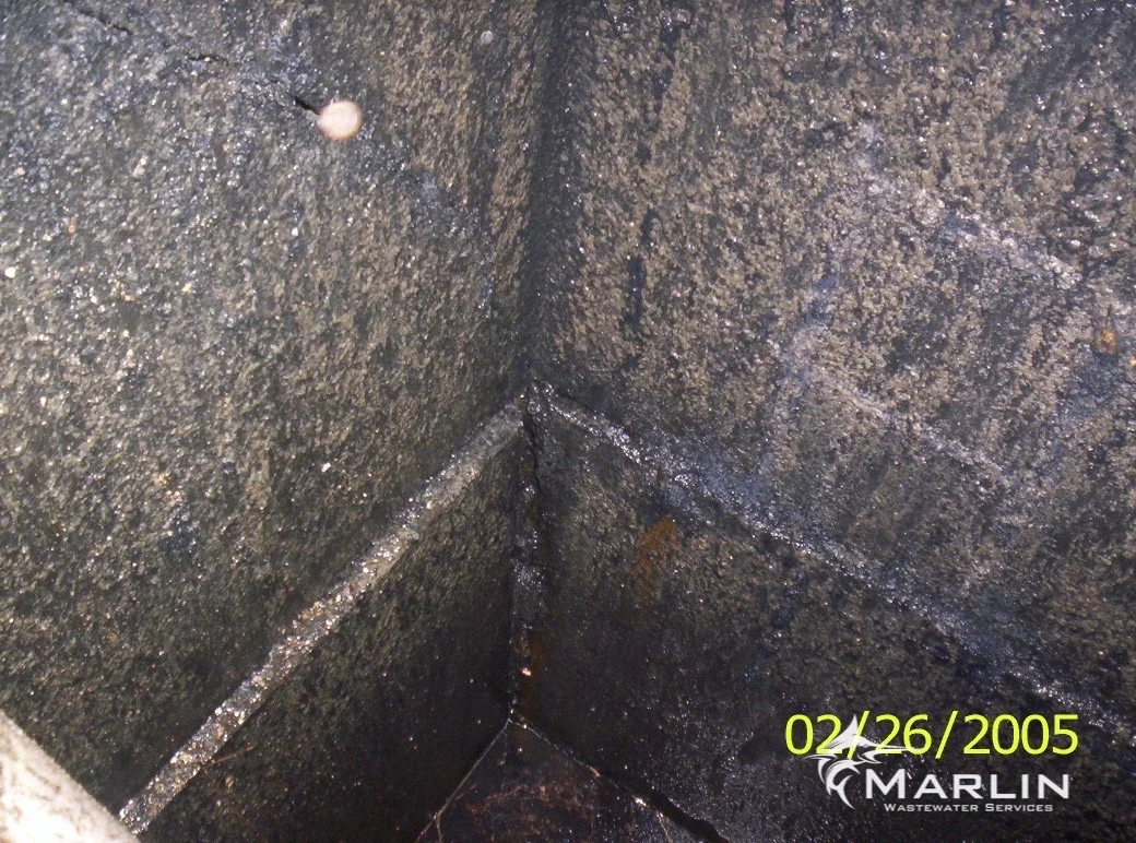 Marlin Cracked Septic Tanks25.jpg