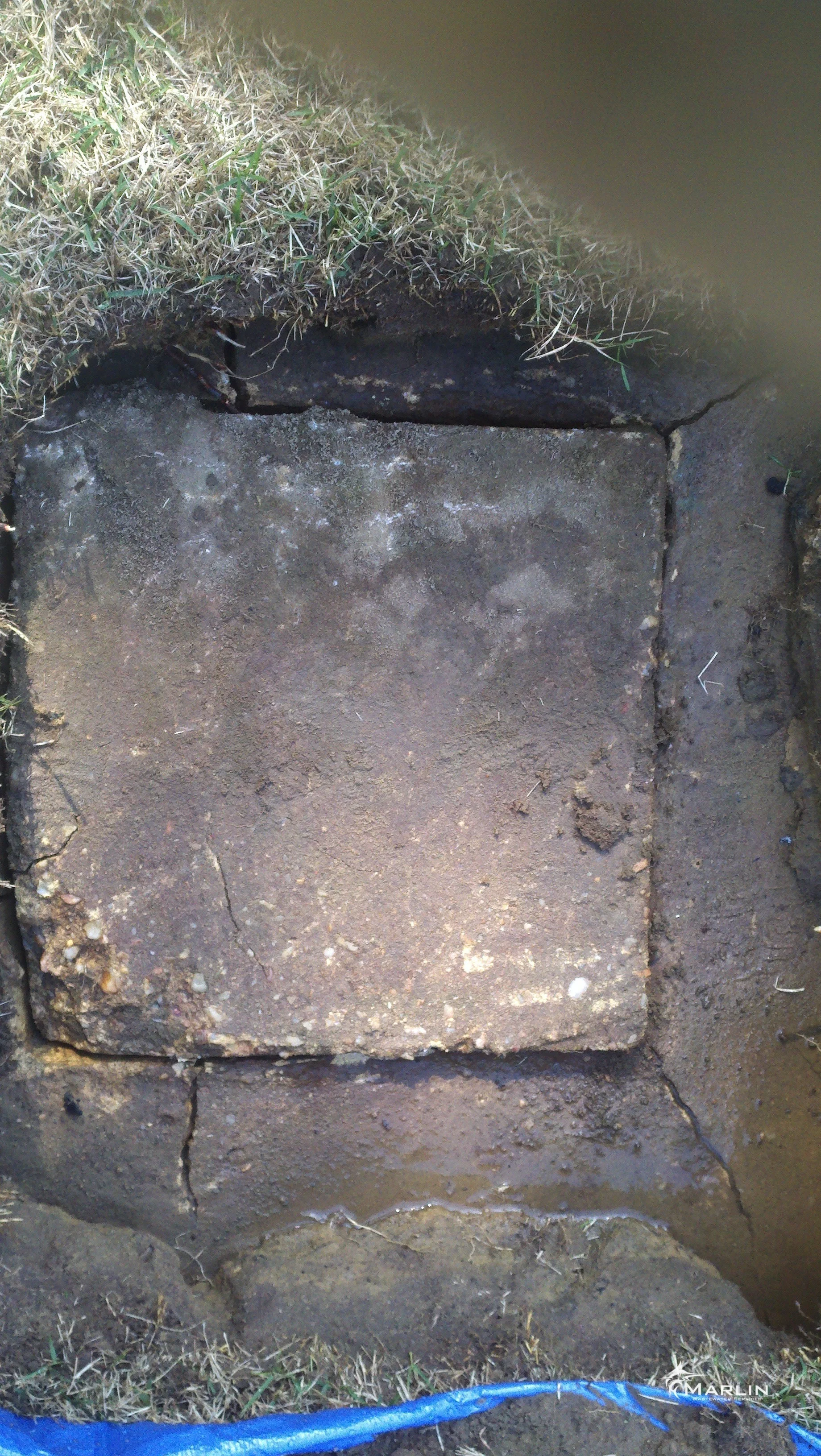 Marlin Cracked Septic Tanks41.jpg