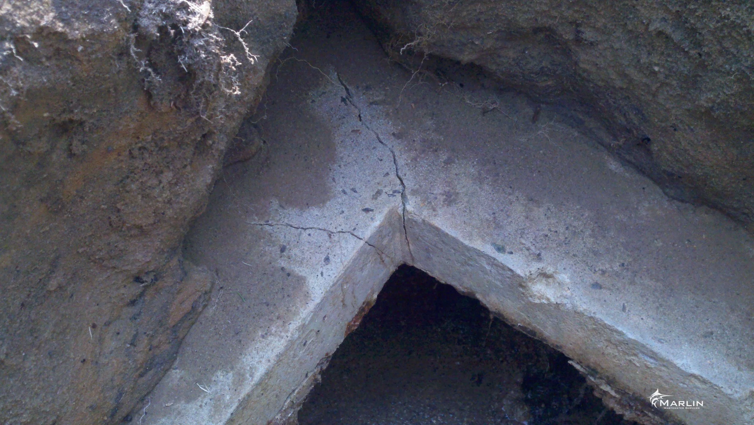 Marlin Cracked Septic Tanks51.jpg