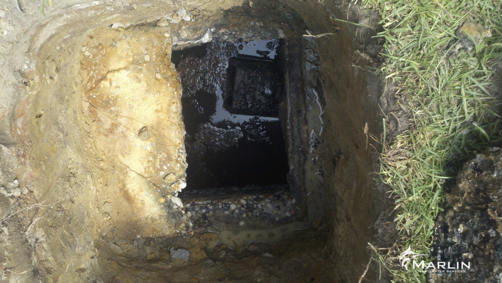 Marlin Cracked Septic Tanks62.jpg