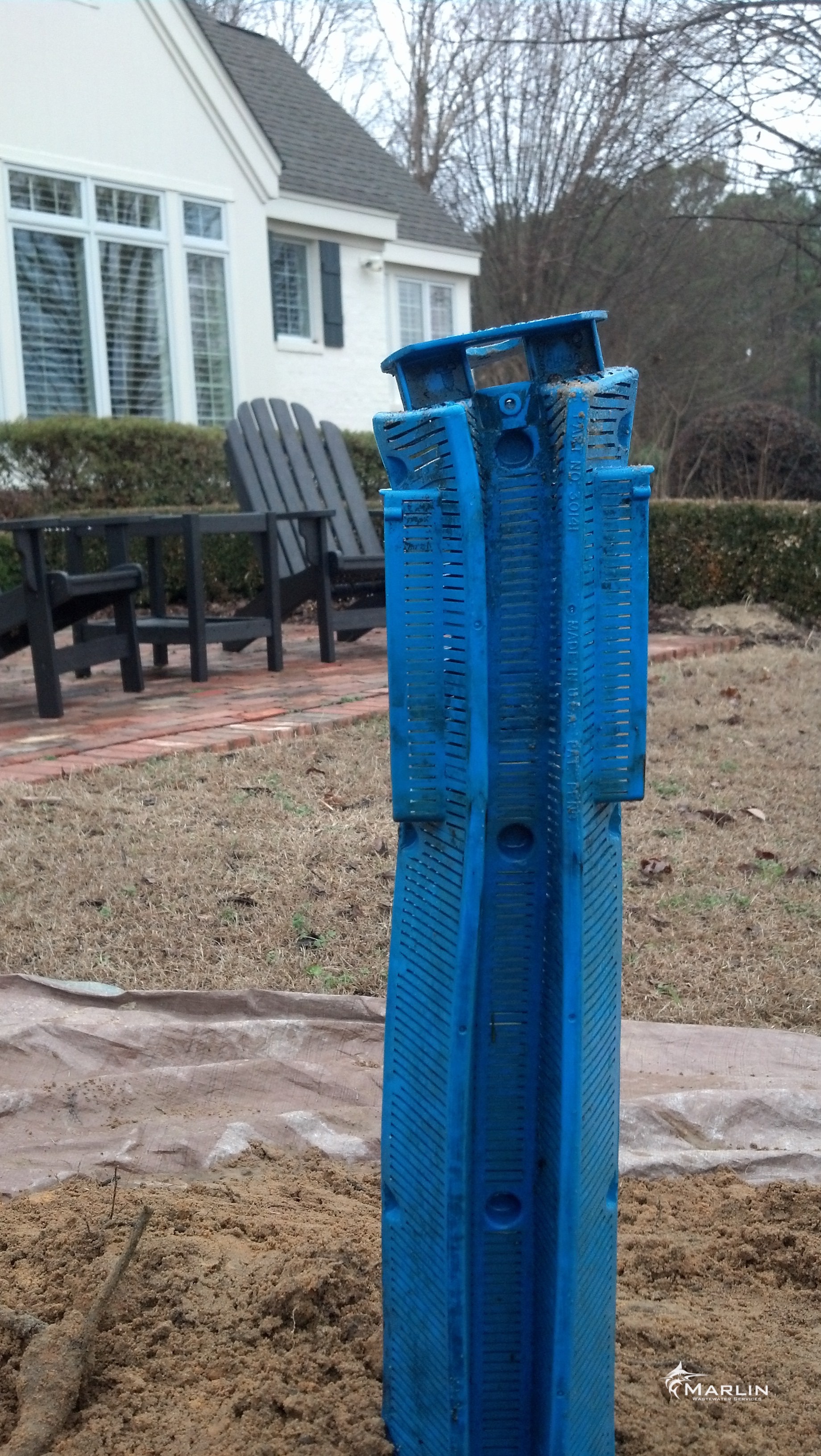 Bent Effluent Filter
