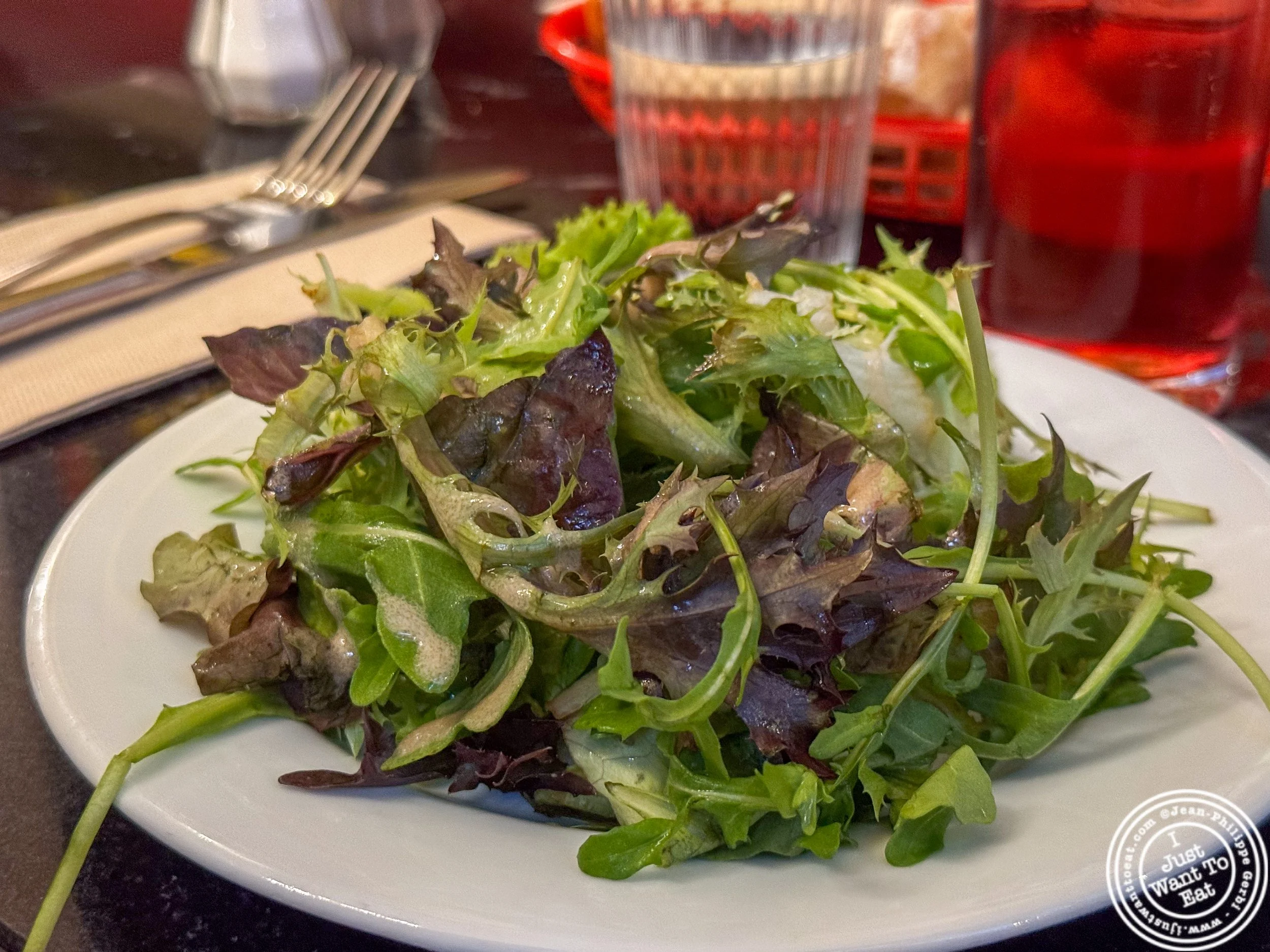 Salade verte at Le Bouillon des Archers in Grenoble