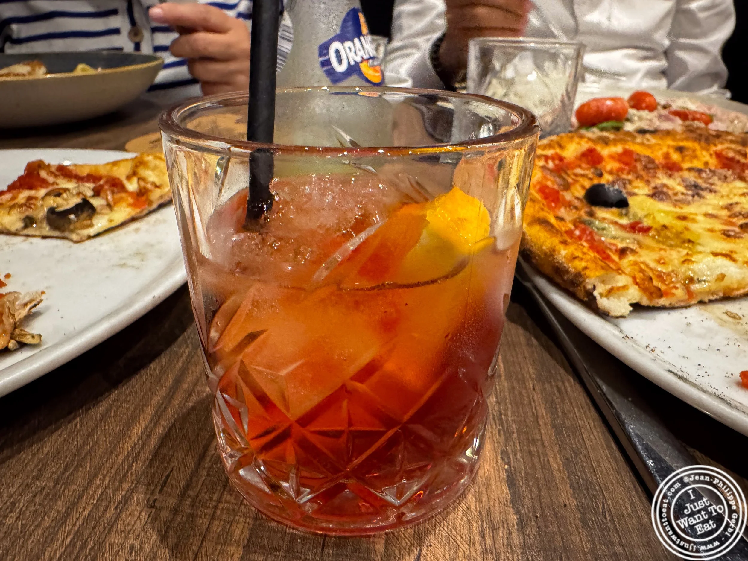 Negroni cocktail at Terrazza in Meylan, France