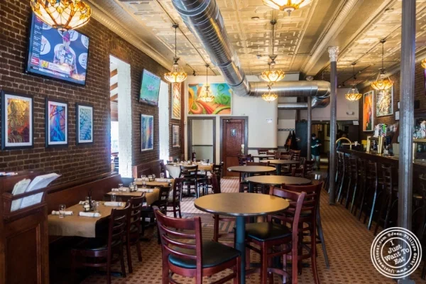 Maxwell's Tavern in Hoboken, NJ 