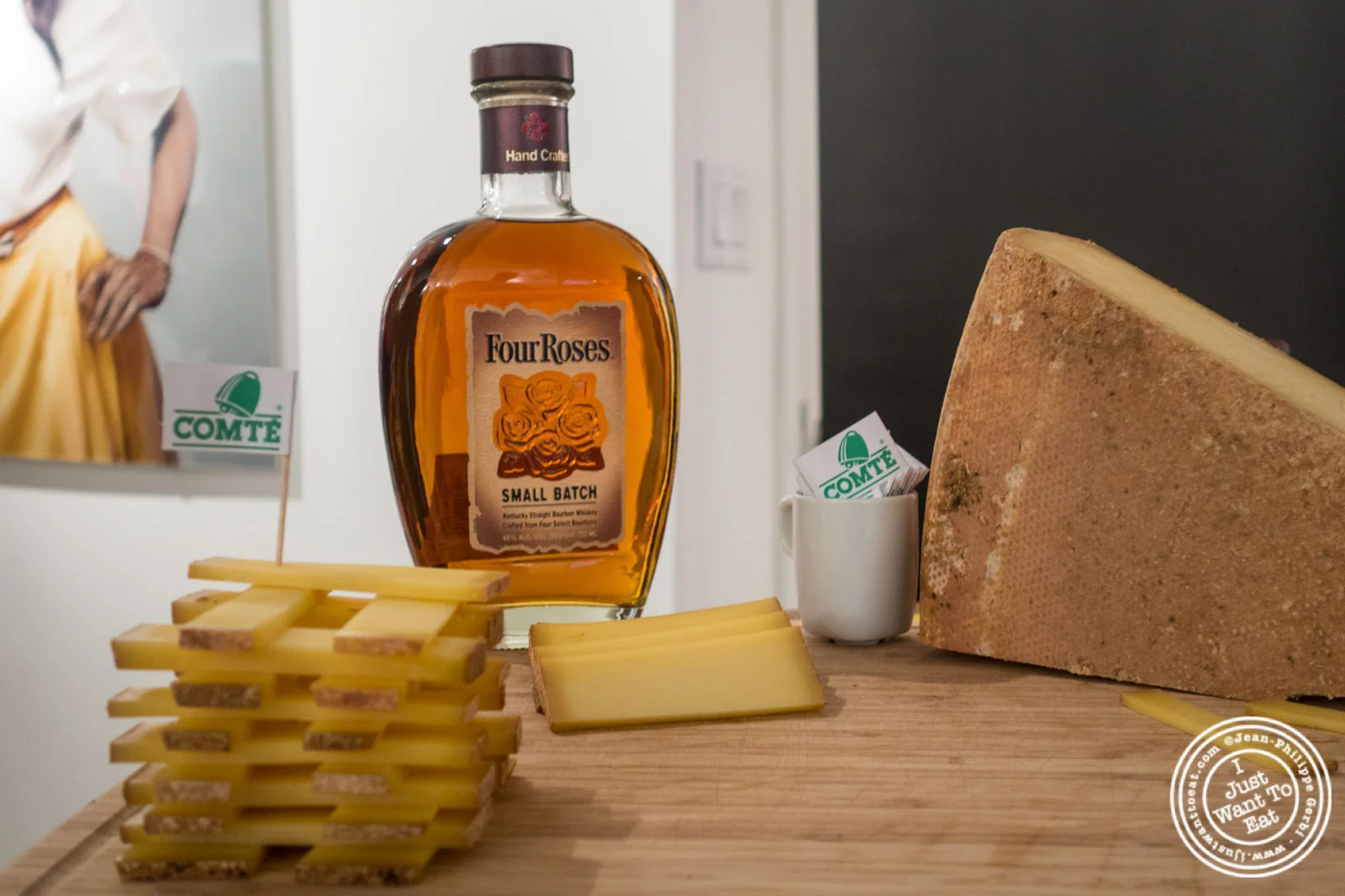 Les filles à fromages exhibit: Bourbon and Cheese Tasting