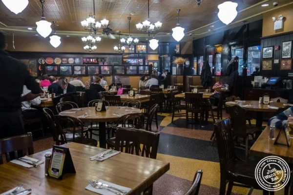 Dining room at Heartland Brewery in New York, NY