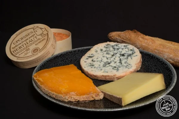 Cheese platter: Epoisse, Mimolette, Fourme D'Ambert and Comté