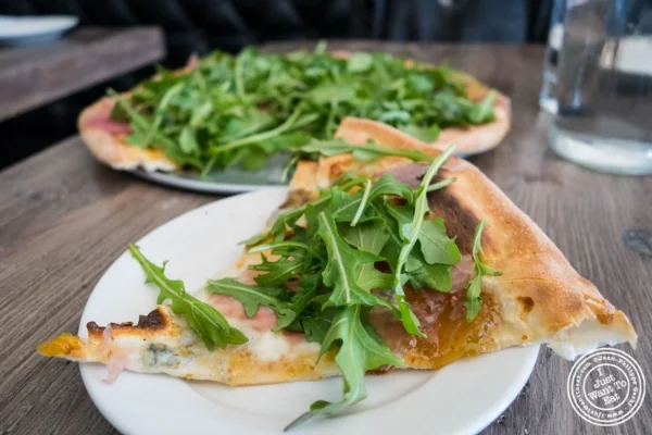 Pizza fichi at Via Vai in Astoria, NY