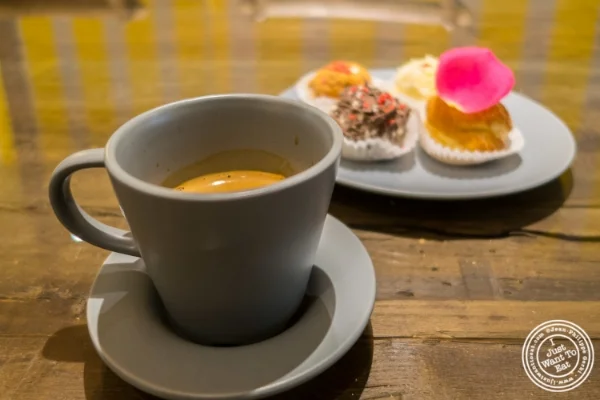 Espresso and meringues at O Merveilleux in Yorkville, NYC, New York