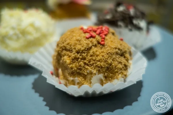 Merveilleux with speculoos at O Merveilleux in Yorkville, NYC, New York