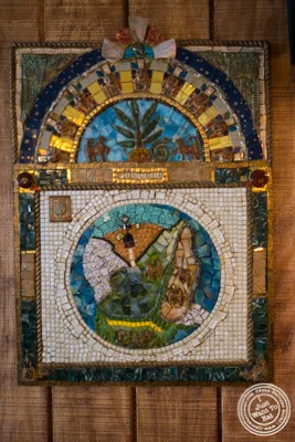 Decor at La Sirene, French Restaurant, NYC, New York