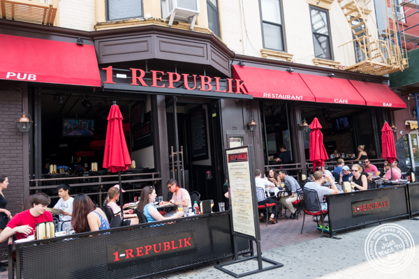 1Republik review: A spacious Hoboken sports bar draws major-league crowds 