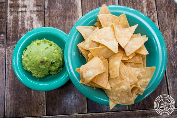 Guacamole and chips at La Cholita Linda in Oakland, CA