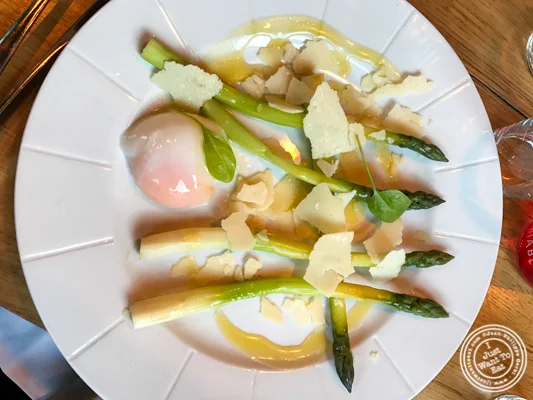 Asparagus with poached egg at Gaudi Café in Grenoble, France