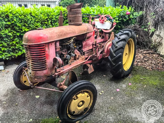 Tractor at La Ferme à Dédé in Sassenage, France