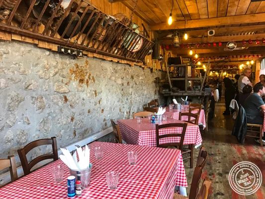 Dining room at La Ferme à Dédé in Sassenage, France