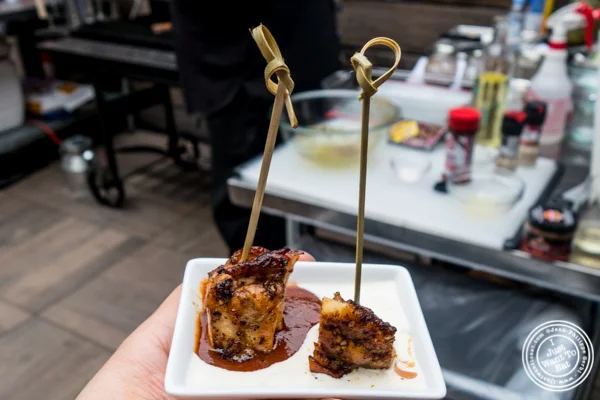 Smoked chicken with white BBQ sauce at The Grilling University with McCormick