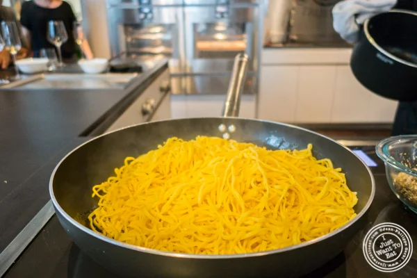 Step 1: cook the pasta and then put them in a pan with olive oil