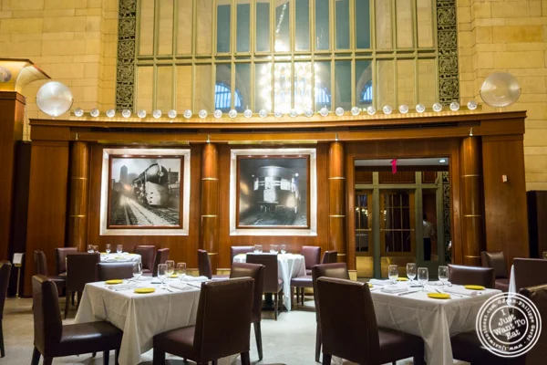 Dining room at Michael Jordan's Steakhouse in Grand Central Terminal