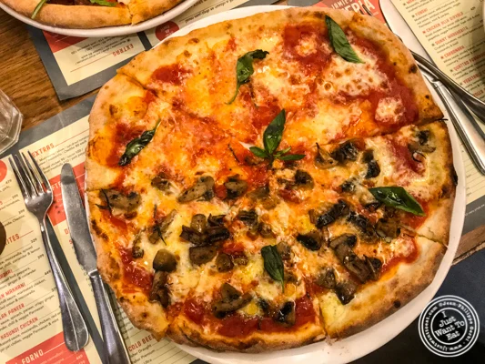 Margarita pizza at Jamie's Pizzeria at The Ambience Mall in Gurgaon, India