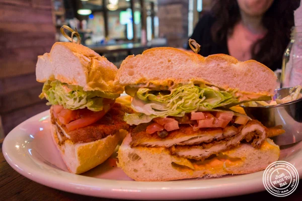 Fried chicken sandwich at Printers Alley in NYC, NY