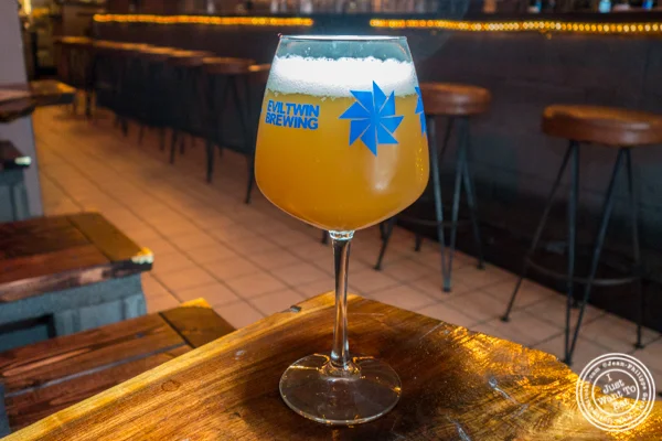 Sloop "juicy bomb" at The Baroness in Long Island City