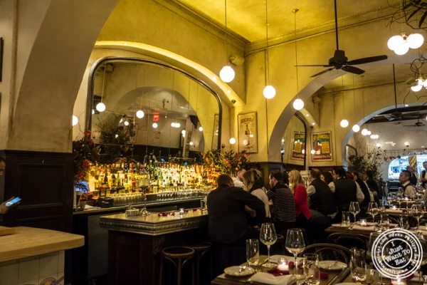 Bar area at Boucherie Park Avenue South