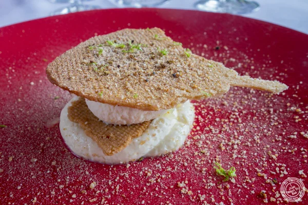 Juniper mousse at La Corne D'Or in Corenc, France