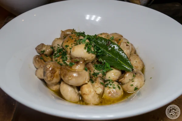 Setas al ajillo at Jaleo in Washington DC