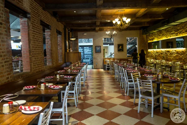 Dining room at Pi Pizzeria in Washington DC