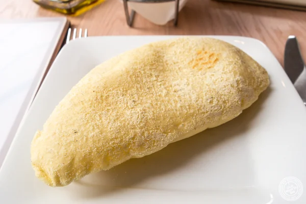 Pita bread at Zaytinya in Washington DC