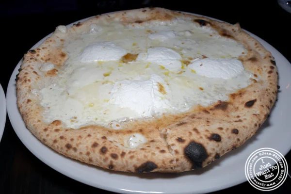Pizza Biancaneve at Apulia in Hoboken, NJ