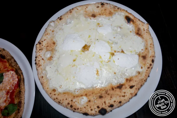 Pizza Biancaneve at Apulia in Hoboken, NJ