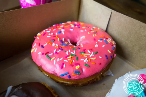 Homer’s donut at Donut Bar in San Diego