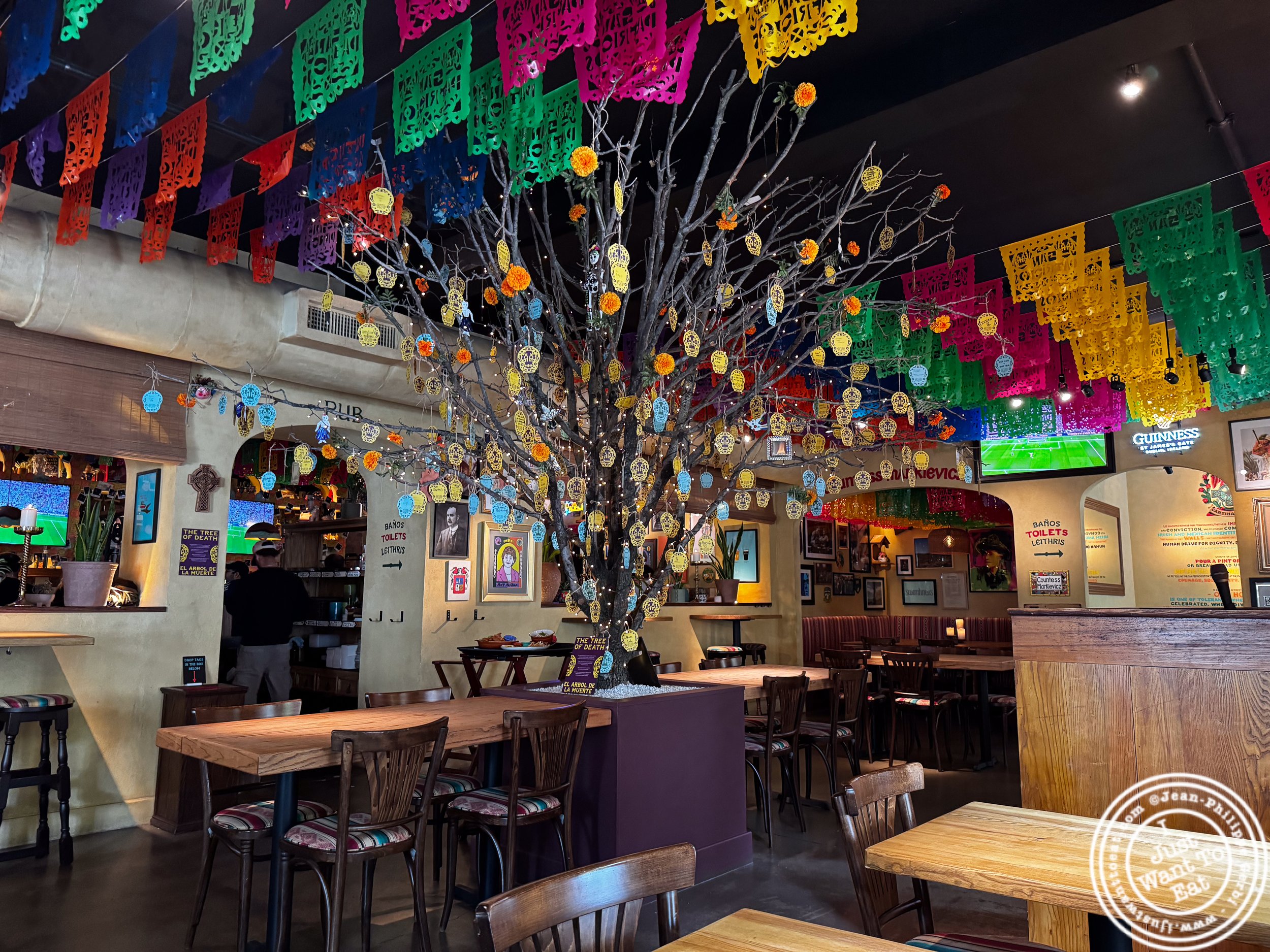 El Arbor de la muerte at San Patricios Cantina and Irish Pub