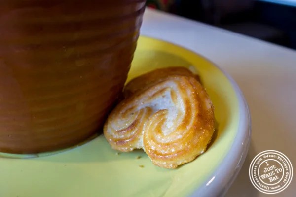 Petit coeur t Simply Chai in Hoboken, NJ