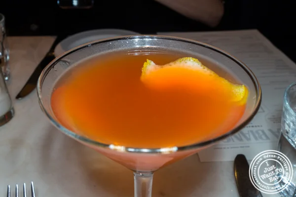 Paper plane cocktail at La Pecora Bianca, Midtown East